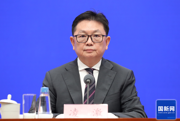 凌激副部长兼国际贸易谈判副代表出席国新办发布会介绍利用外资固稳促优有关政策措施
